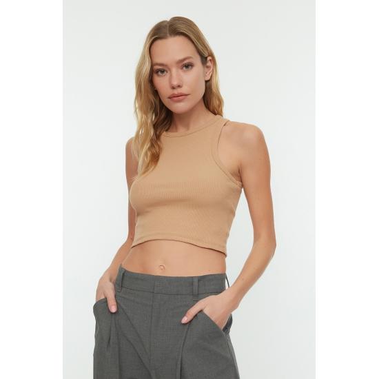 Гибкая трикотажная майка в рубчик с вырезом на шее Super Crop Halter