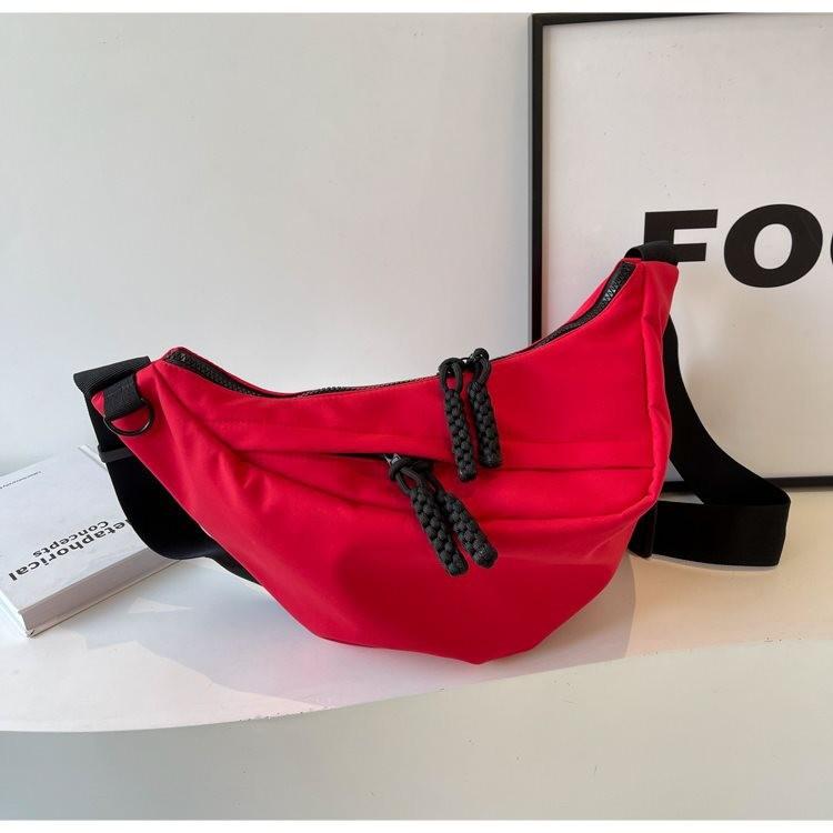 Trendy Gender-neutral Dumpling Bag For Women Stylish Casual Shoulder Bag In Soft Fabric
