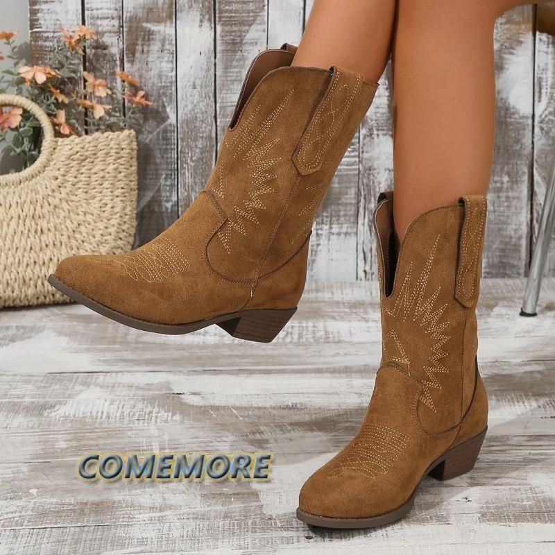 Мода 2024 Вышитые женские сапоги Кожа Ручная работа Острый носок Шпилька Осень Зима Повседневная обувь Новые Западные Ретро Боты Мода