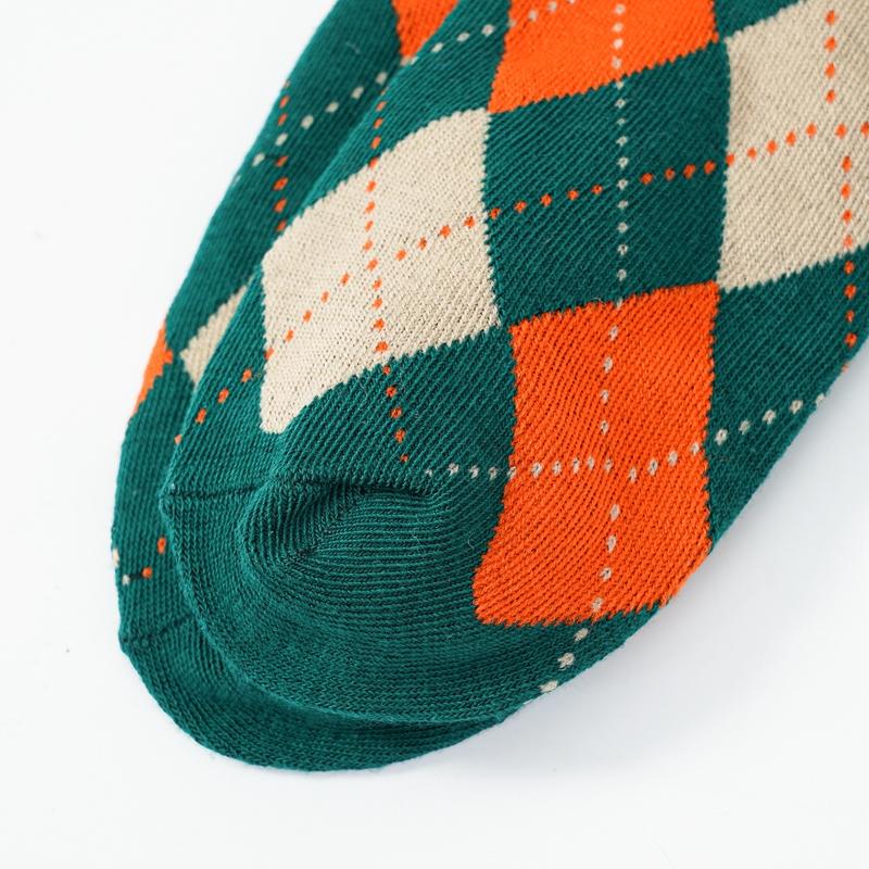 Women's Autumn Winter Socks Fashion Rhombus Thickened Warm Socks Women Mid-tube Socks