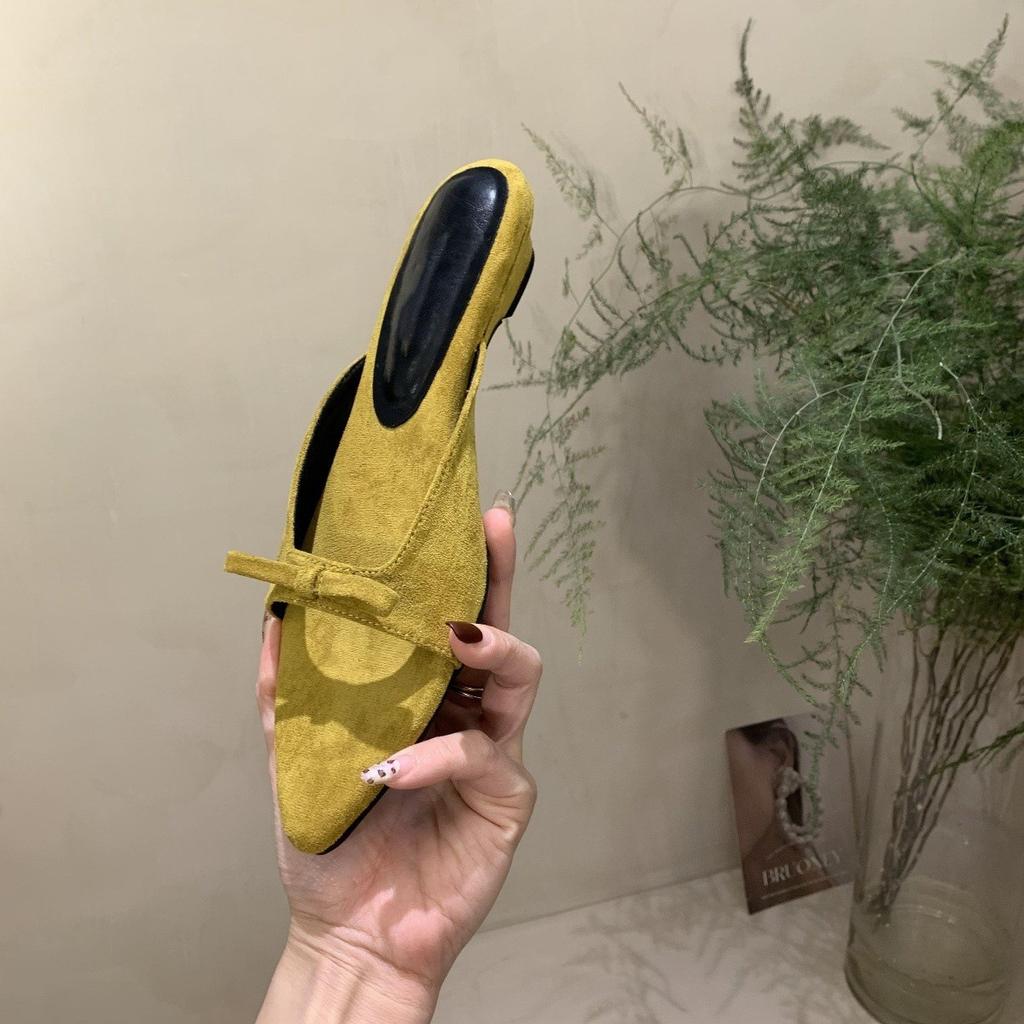 Полушлепанцы с низким каблуком, черные, с закрытым носком, новые, весенние, повседневные, универсальные, с легким вырезом, с острым носком, темпераментные, крутые шлепанцы для женщин