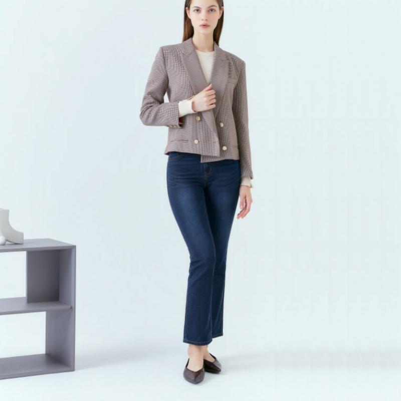 Bang Bang Women S Semi Flare Fit Stretch Denim 1 Of 3