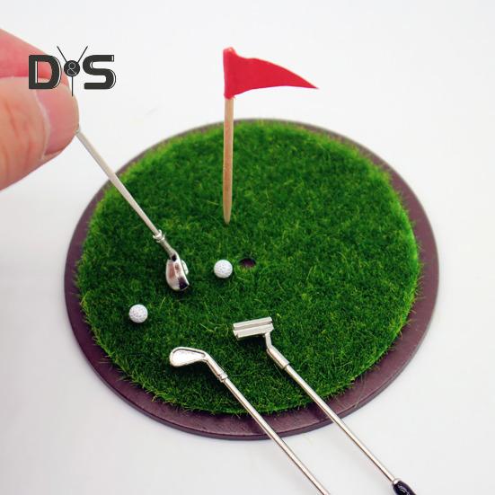 Набор мини-клюшек для гольфа Миниатюрные клюшки для гольфа с мячами для гольфа Флаг 1/12 Миниатюрные куклы Гольф Аксессуары для детей Ролевые игры