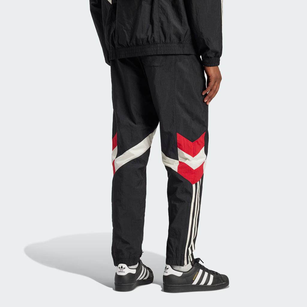 adidas Оригинальные спортивные брюки SS24 Manchester United Track Series Retro на шнуровке с цветными блоками, повседневные трикотажные брюки для мужчин, черные IS6527