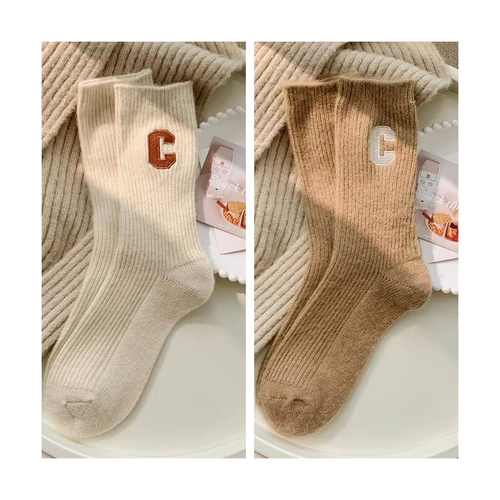 Роскошные женские шерстяные носки, теплые зимние толстые кашемировые повседневные японские модные однотонные удобные домашние носки, длинные высококачественные носки