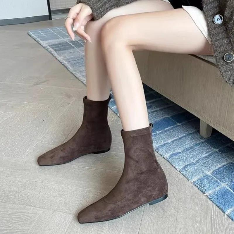 2024 Новые женские туфли, высокие женские сапоги, лаконичные современные сапоги, женские сшитые туфли с квадратным носком на танкетке, туфли до середины голени для женщин