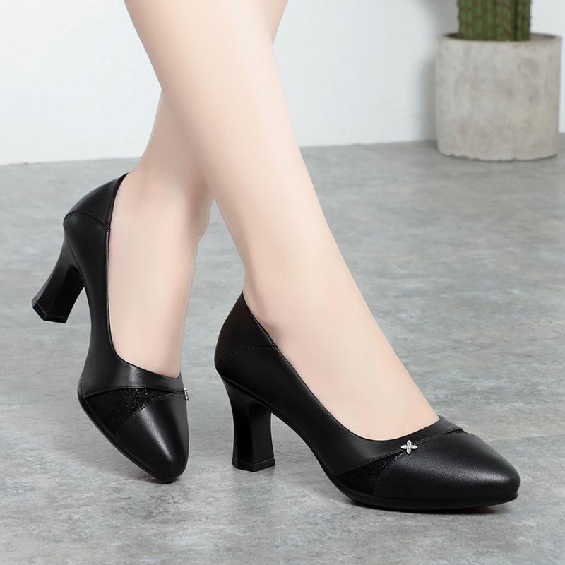 Мода Женская мода Черный искусственная кожа Весна Slip On квадратный каблук Туфли женские повседневные офисные туфли французский ретро мелкий рот темперамент