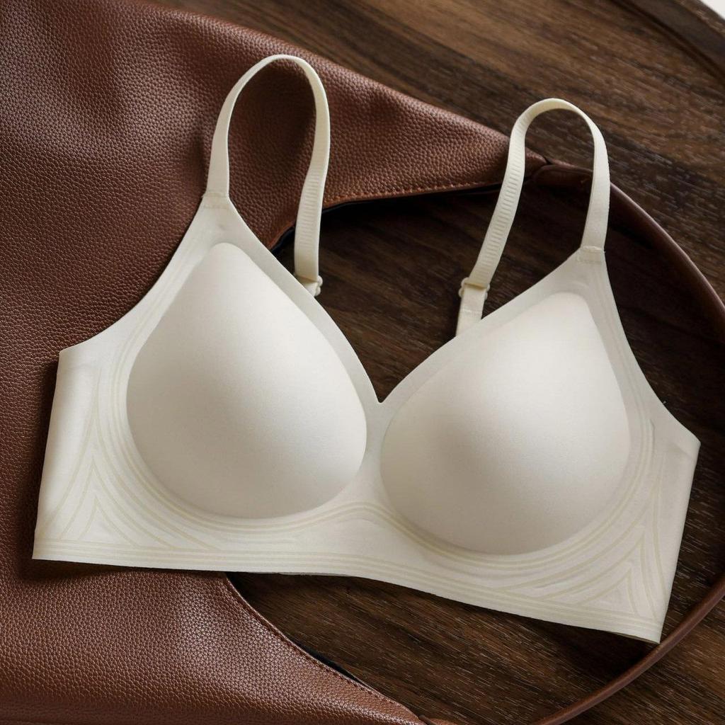 Бесшовный латексный бюстгальтер с эффектом лифтинга - Мягкая поддержка, без косточек, фиксированная чашка для маленькой груди