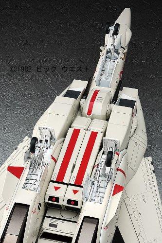 Hasegawa Пластиковая модель Super Dimension Fortress Macross Valkyrie Vermilion Platoon MC02 VF-1J/A 1/48