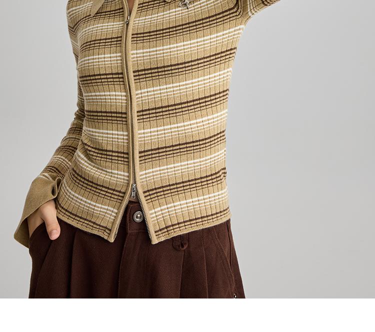 Double zipper striped lapel cardigan for women in spring 2026, with a slim fit and slimming temperament. Knitted sweater