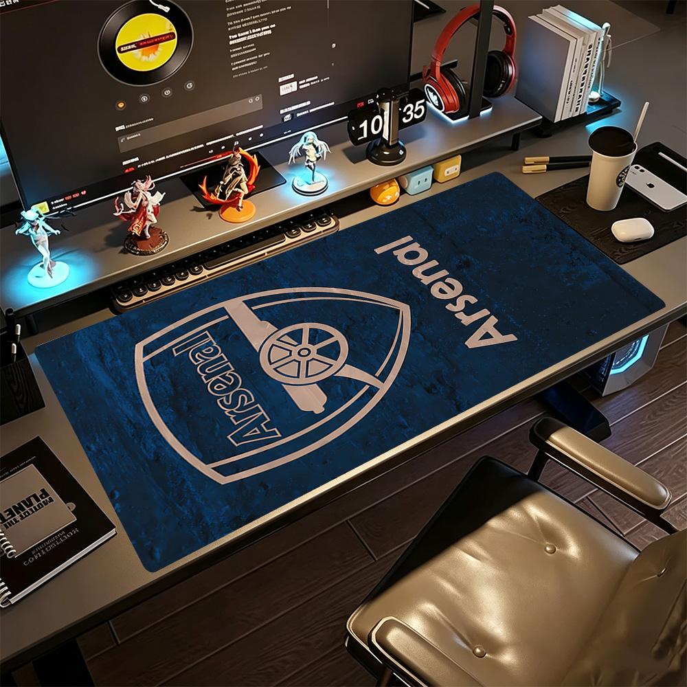 Arsenal Large Mouse Pad Desk Mat Office Mouse Mats Non-Slip Rubber Bottom Gaming Accessories Ideal Gift for Gamers
