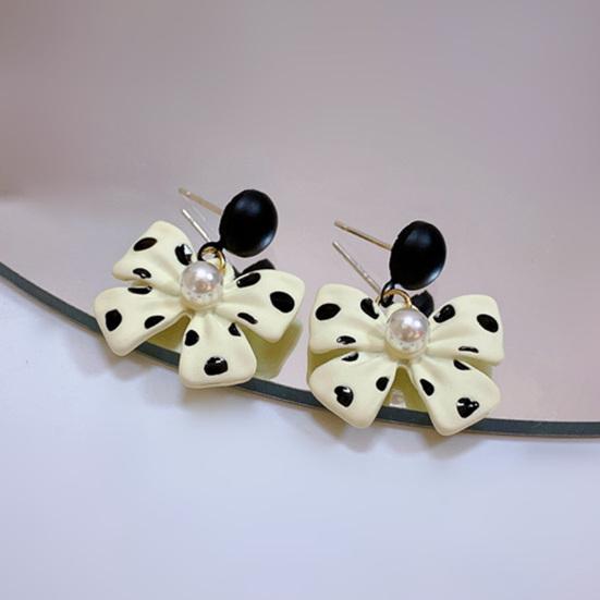1 Pair Cute Elegant Women Earrings Faux Pearl Bow Knot Drop