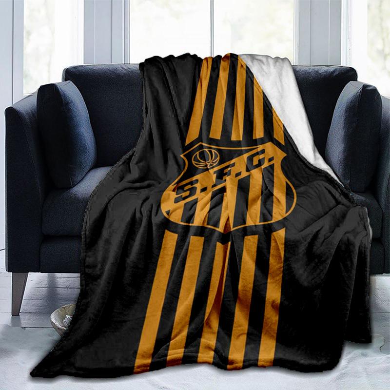 Powerful Football Crest Design Printed Throws Blanket Soft Flannel Blankets for Couch Bed Gifts for Men Women Picnic blanket Christmas gifts