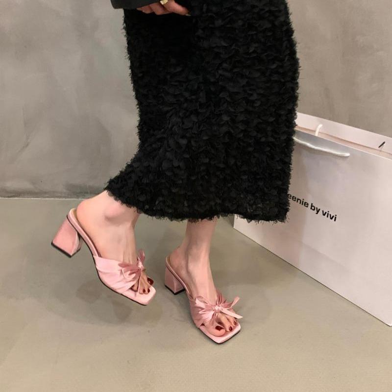 Французские тапочки «Вечерний бриз», туфельки феи, новинка лета 2025, темпераментные розовые босоножки с бантом, босоножки на высоком каблуке