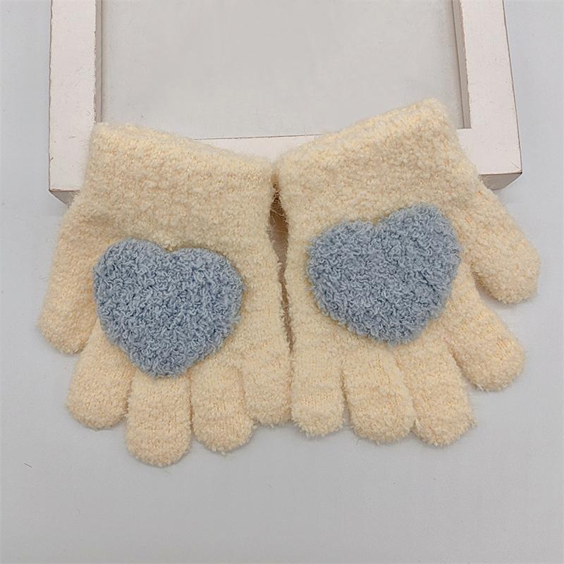 Kids Gloves Cartoon Heart Shape Decoration Baby Boys Girls Warm Gloves