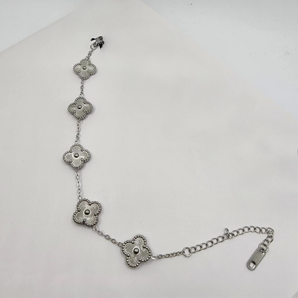 Модный браслет «Четырехлистный клевер» Премиальное ощущение Титановая сталь Женский браслет