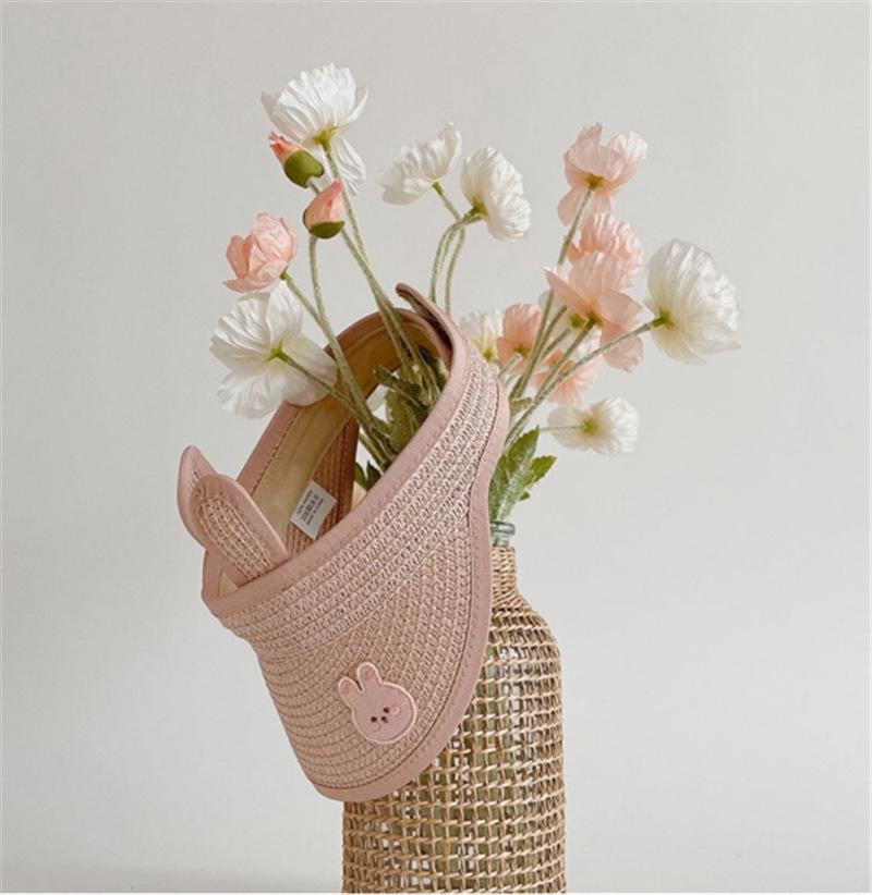 Детская соломенная шляпа от солнца в корейском стиле - шапка-ушанка с открытым верхом в виде медведя для лета.