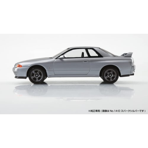 Aoshima Bunka Kyozai (AOSHIMA) 1/32 The Snap Kit Series Nissan R32 Skyline GT-R Spark Silver Pre-Colored Plastic Model Kit 14-D