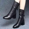 Fashion Versatile Soft Leather Women's Shoes Medium Boots Women's Medium Heel 2024 Autumn and Winter Thick Heel Velvet Thick Heel Martin Boots Women