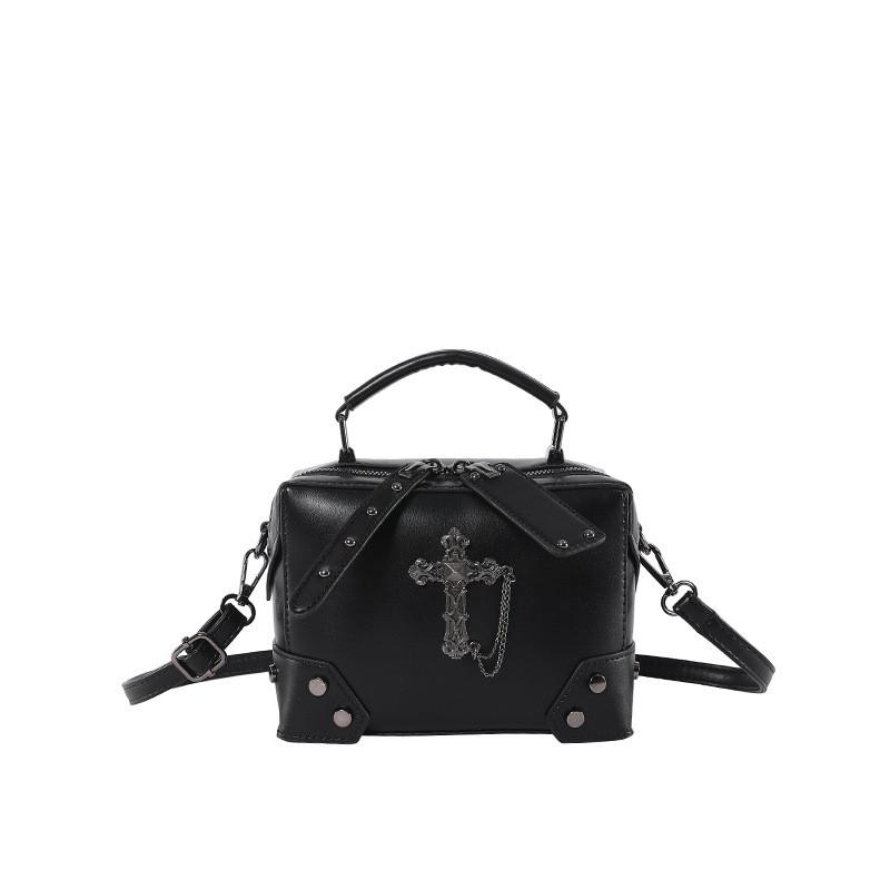 Street Style Crossbody Bag With Pu Material And Chain Stitching For Casual Wear