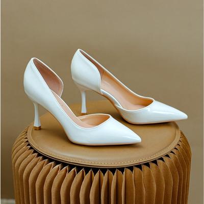 Модные женские туфли на высоком каблуке 2025 Лето Тонкий каблук Заостренный носок Открытый верх Зеркальная лакированная кожа Женская обувь Новые универсальные туфли-лодочки Женские