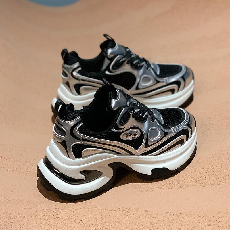 Women's Spring New Thick-soled Small Men Increase Their Height and Show Their Feet. Small Casual Sports Shoes