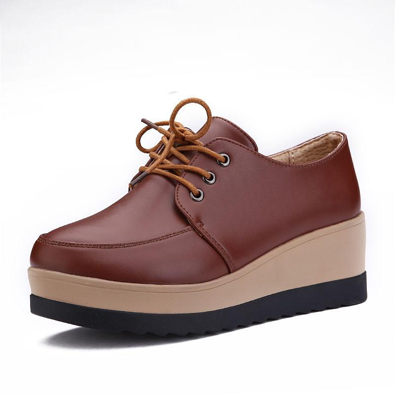 2024 Брендовые кожаные кроссовки на плоской подошве, женские туфли на платформе со шнуровкой, женские мокасины на танкетке, женские лоферы, повседневная обувь