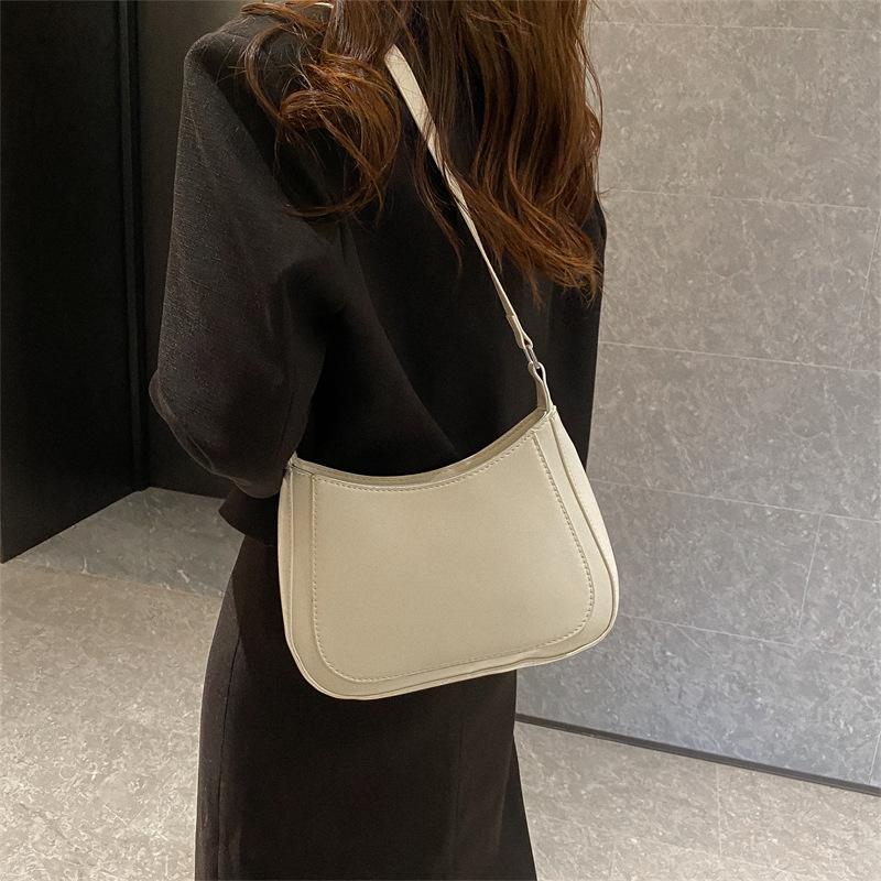 Сумка женская ретро подмышка большой емкости 2024 осень простая модная сумка одно плечо косой пролет сумка для пельменей женская прилив