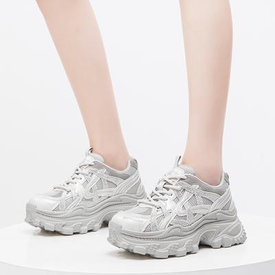 Женская обувь – Кроссовки