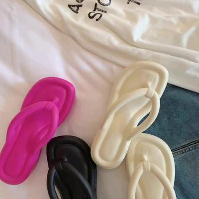 Шлепанцы на толстой подошве с увеличением роста для женской верхней одежды, летние модные нескользящие тапочки, пляжная обувь для морского побережья, женские сандалии на высоком каблуке