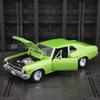 Maisto 1:24 Chevrolet Nova SS alloy car model doors and hood can be opened suitable for collection and can be given as a gift