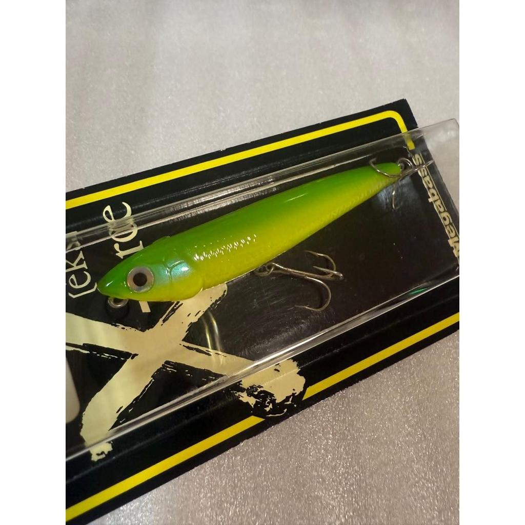 Б/у Megabass Dog-X Megabass Chartlime