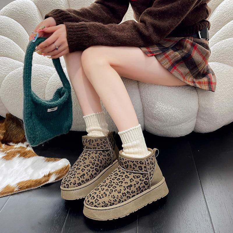 Сексуальные зимние ботинки с леопардовым принтом 2024 зима новые женские ботинки внешняя торговля бархатные теплые на толстой подошве повседневные зимние ботинки короткие ботинки