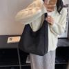 Stylish Commuter Bag Autumn Winter 2022 New Korean Corduroy Tote Bag For Women