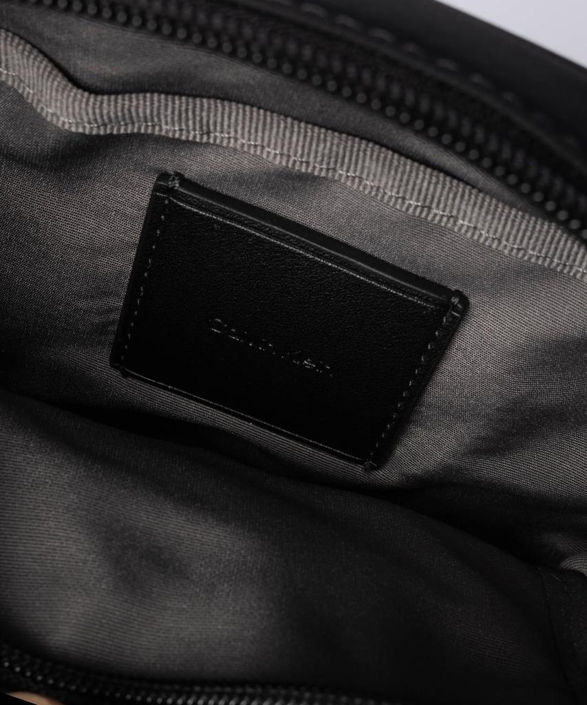 Сумка через плечо LV04D3180G SLEEK REPORTER [Calvin Klein] Мужская ЧЕРНЫЙ/Черный [Б/у]