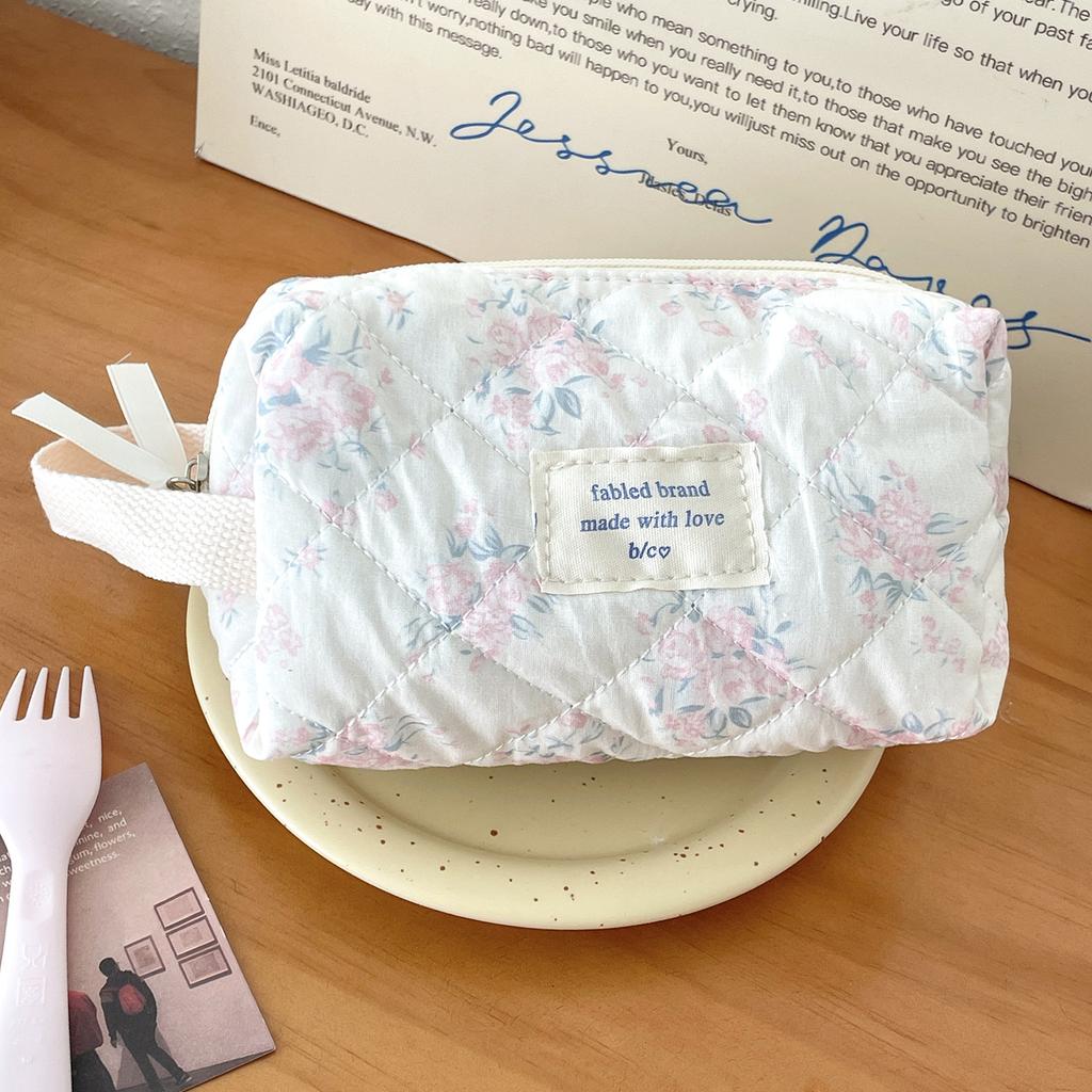 Винтажная косметичка с цветочным принтом для женщин, милый клетчатый клатч, женский дорожный косметичка, стеганый хлопковый цветок, маленькие сумки