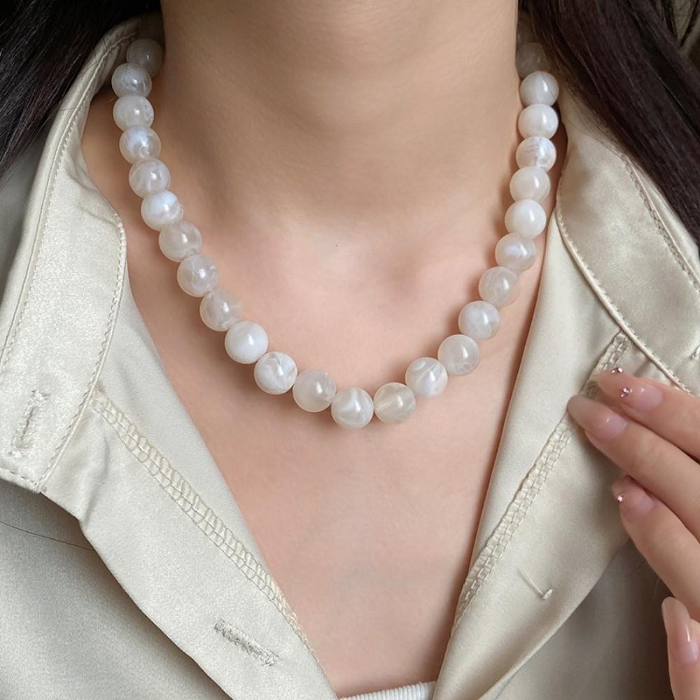 Smudging Round Beads Necklace Acrylic Collarbone Chain New Choker Necklace Gifts