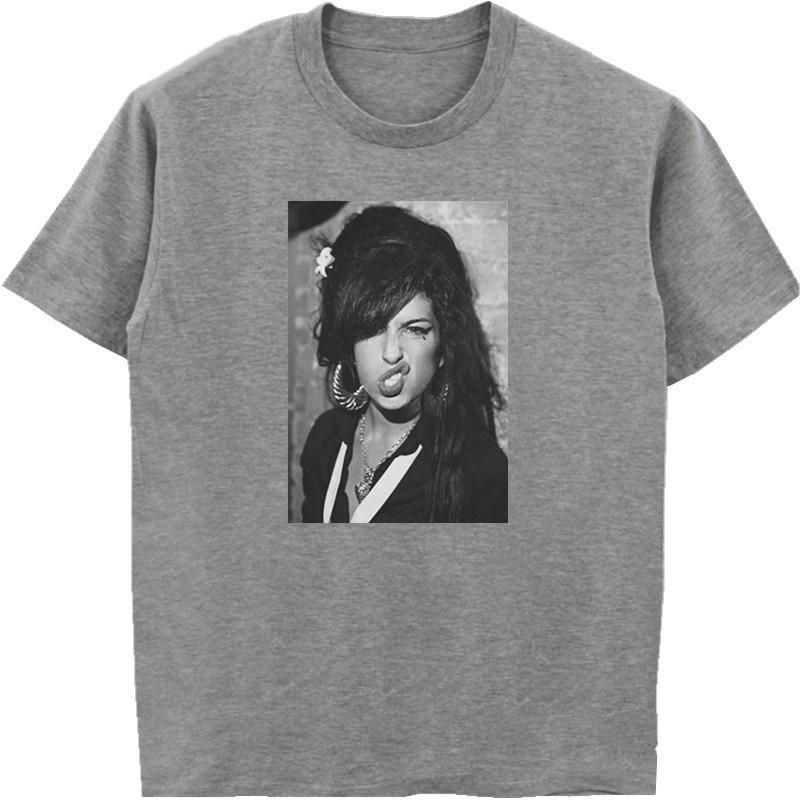 2026 Amy Winehouse Легендарная футболка Печатные футболки Унисекс Женская хлопковая футболка с коротким рукавом Хип-хоп Топы Летняя уличная одежда