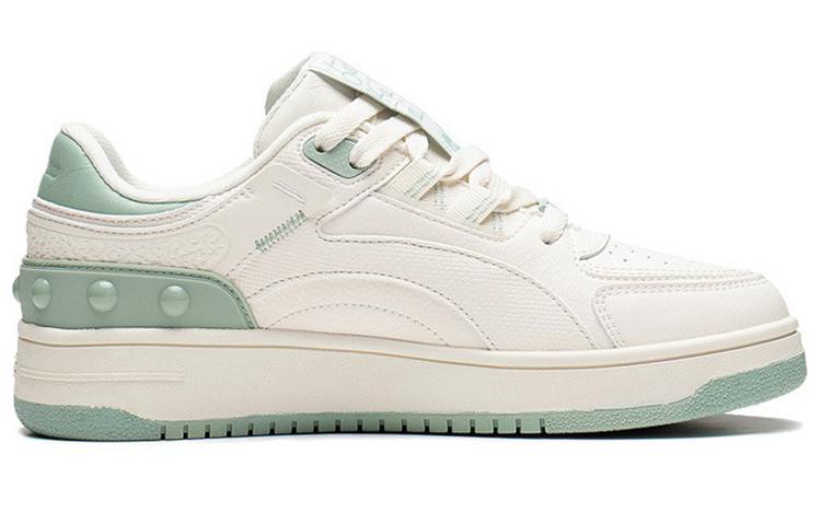 Li Ning Lightweight Abrasion Resistant Low top Skateboard Shoes Women's White Green AGCS248-3