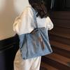 2025 лето новый зарубежный стиль текстура простой модный большая вместимость сумка повседневная личность женская на плечо сумка-тоут
