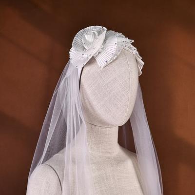 Свадебные фаты длиной до кончиков пальцев с дизайном в виде цветочной повязки на голову для элегантной невесты, для церкви и церемонии бракосочетания на открытом воздухе, нарядные