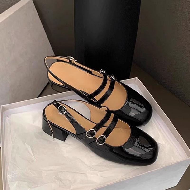 Туфли Мэри Джейн женские французские ретро маленькие красные туфли лето 2024 новые средний каблук двубортные с открытым верхом на толстом каблуке одинарные туфли