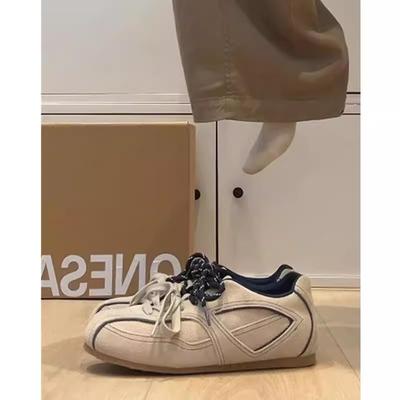 Женская обувь – Кроссовки