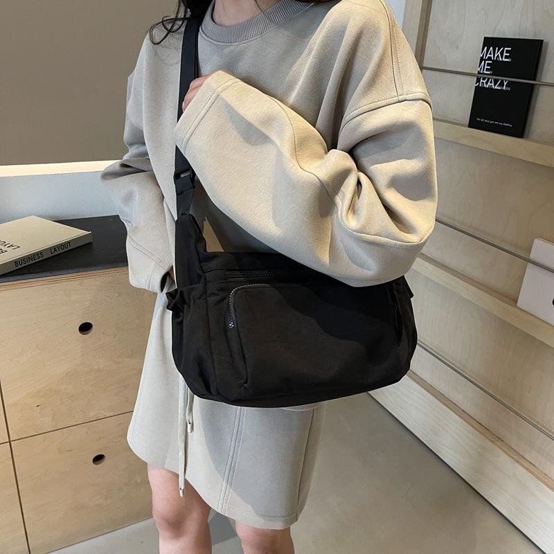 Solid Color Shoulder Bag Women's Large Capacity Crossbody Bag