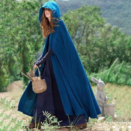 Winter Women Jacket with Hood Medieval Retro Cape Gothic Keep Warm Shawl Ankle Length Loose Cloak Thick Single-Button Closure Poncho Pirate Robe