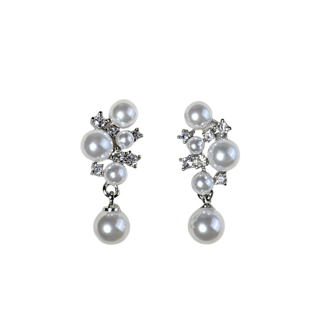 Light luxury high-end zircon pearl grape string earrings niche design temperament earrings versatile fashion earrings women