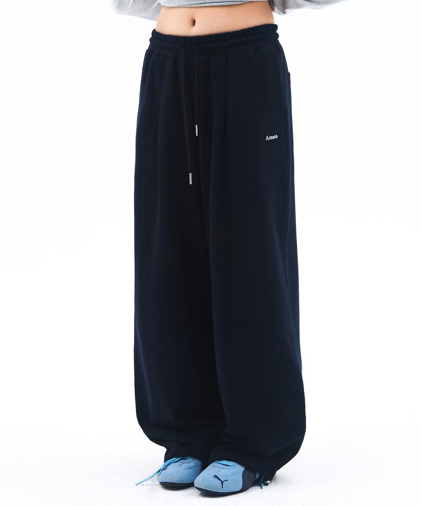 AMES-WORLDWIDE Basic Small Logo Sweat Pants Navy