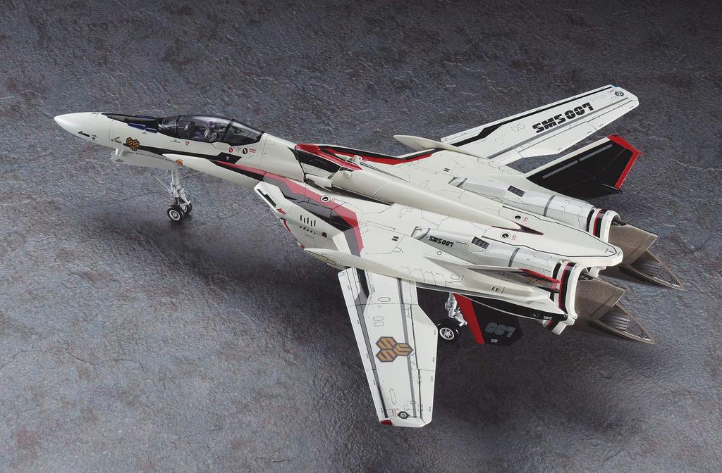 Hasegawa Macross F Messiah Macross F Scale Plastic Model 24 VF-25F/S 1/72