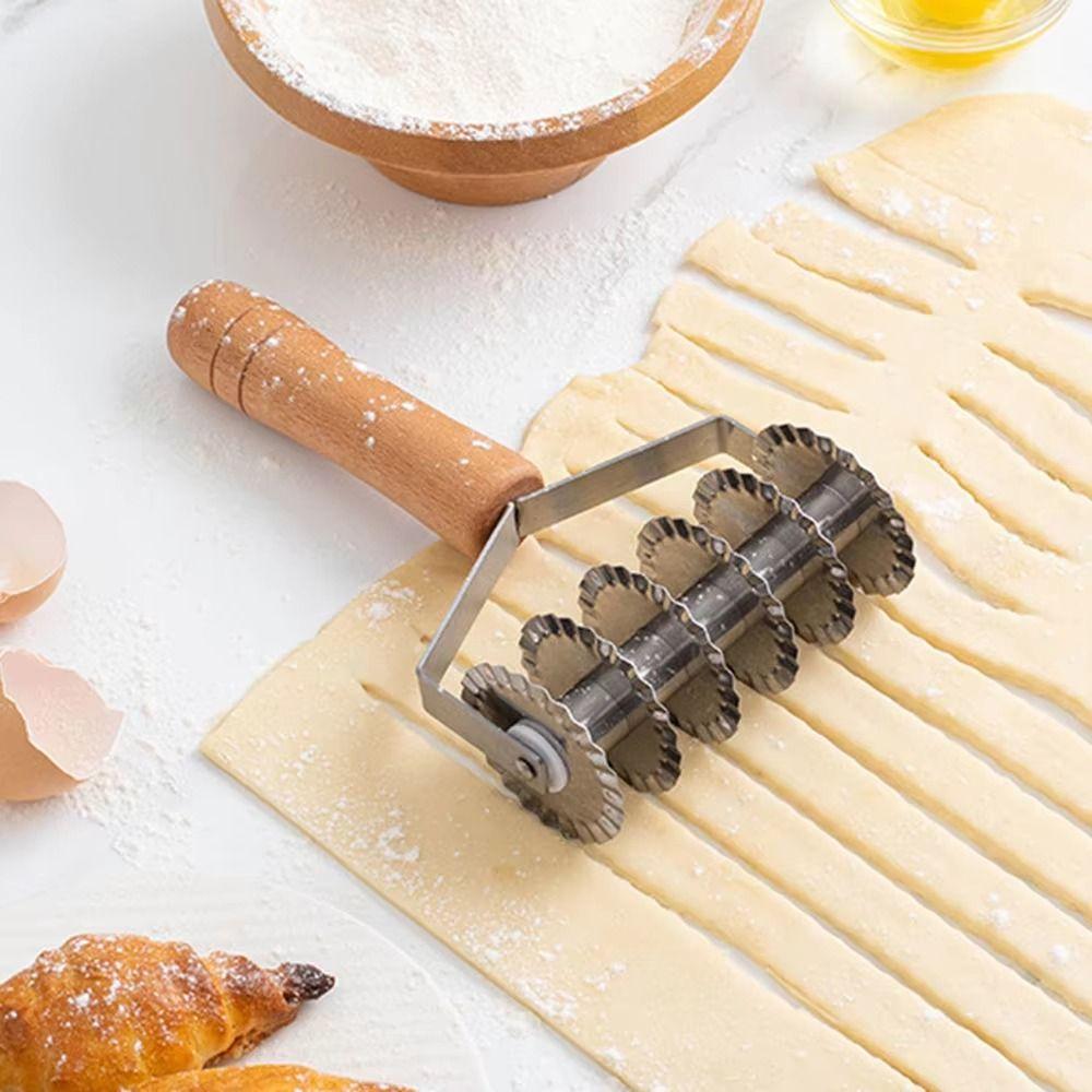 Wood Handle Manual Noodle Cutter 6 Wheel Pastry Crust Roller Multi-Purpose Dough Cutter Cooking