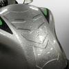 Прозрачная мотоциклетная накладка на бак, универсальная защита для Kawasaki Honda Yamaha Suzuki Aprilia Benelli, наклейки на мотоцикл